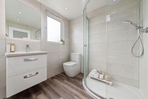 Bathroom pic 3- click for photo gallery